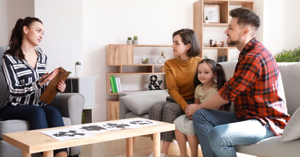 Terapia Sistêmica Familiar: Aplicação e Eficácia